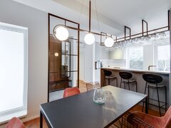 Otopeni, vila exclusivista cu intimitate in gradina si terasa generoasa, finisaje premium